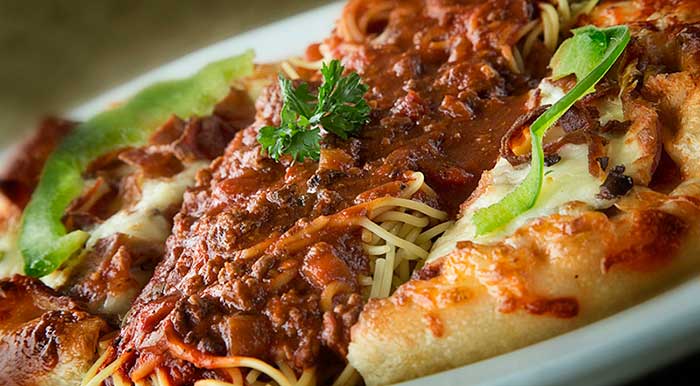 Pizza-ghetti with drink