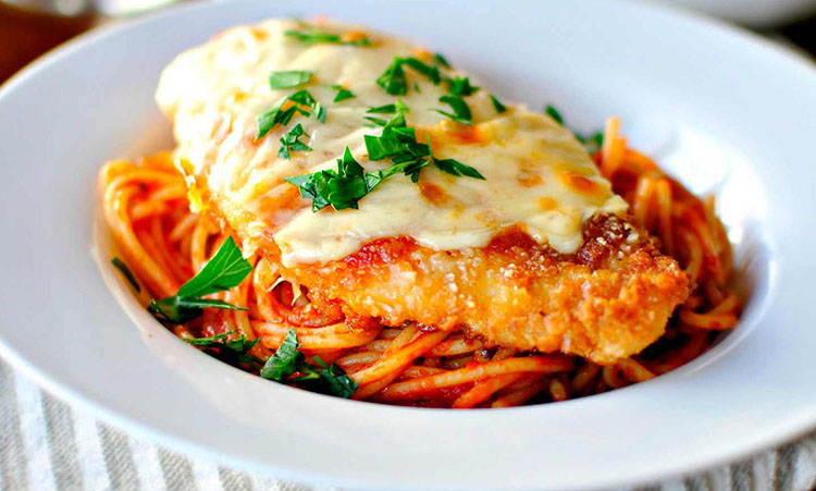CHICKEN PARMESAN