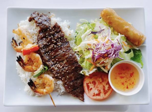 E)- Homemade soup, Imperial roll, grilled beef, shrimp skewer, salad